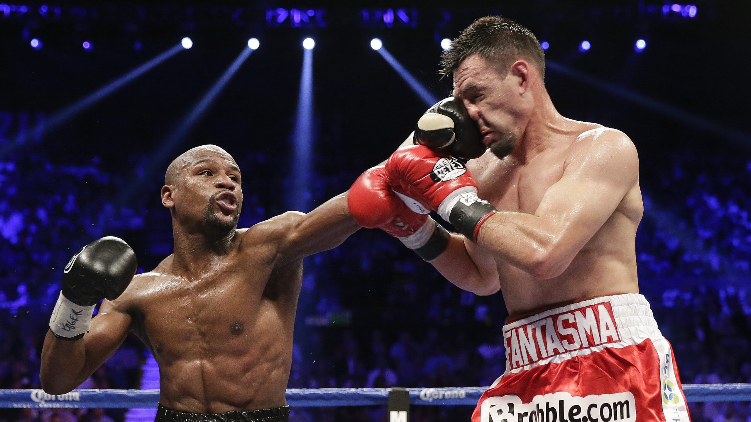 拉什福德两射一传当选最佳,赛季参与12球,曼联悔不当初,拉什福德进球数据