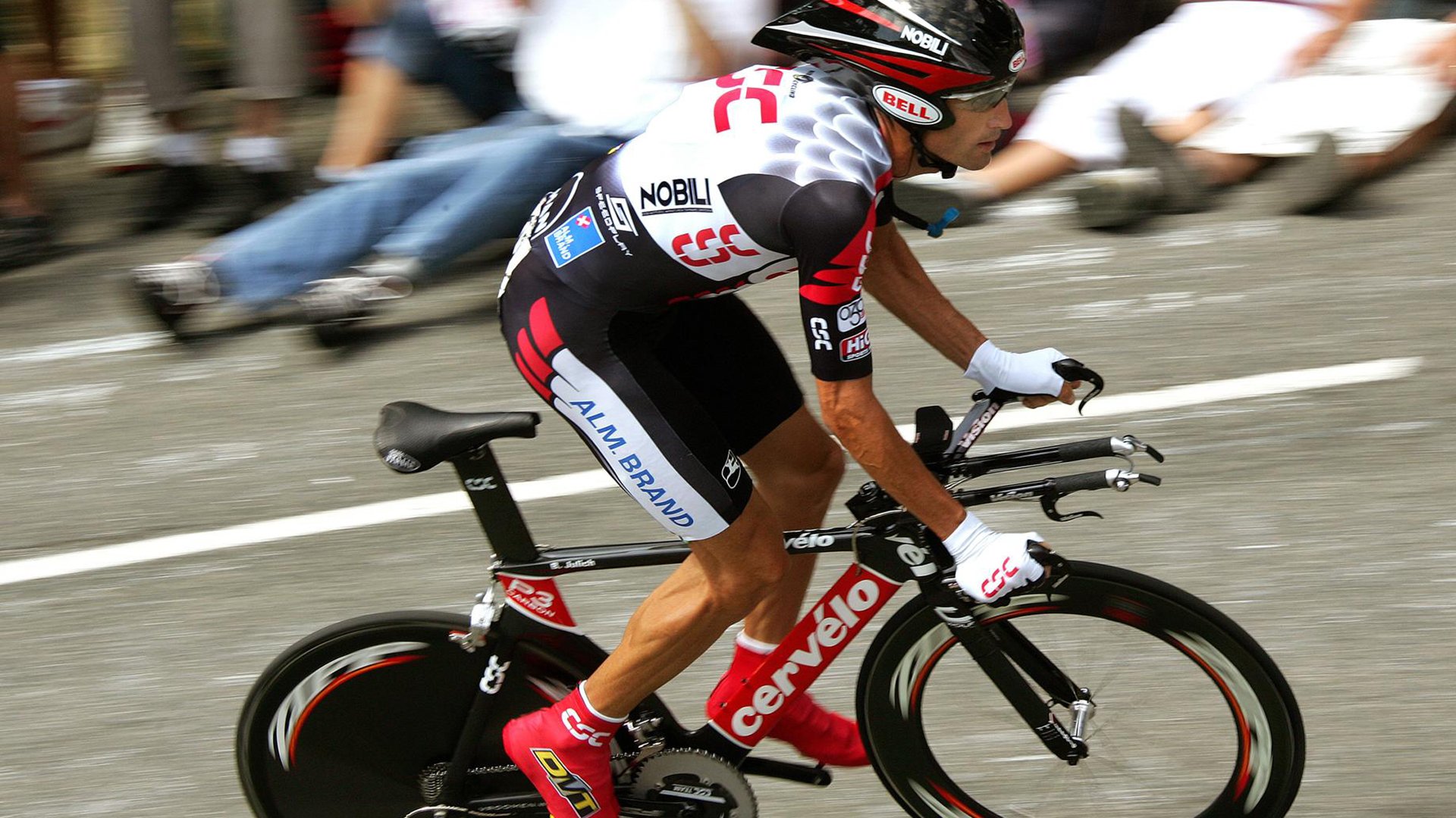 《PUBGMobile》“极地突击”线上大赛,顶级战队比拼,燃情开启!